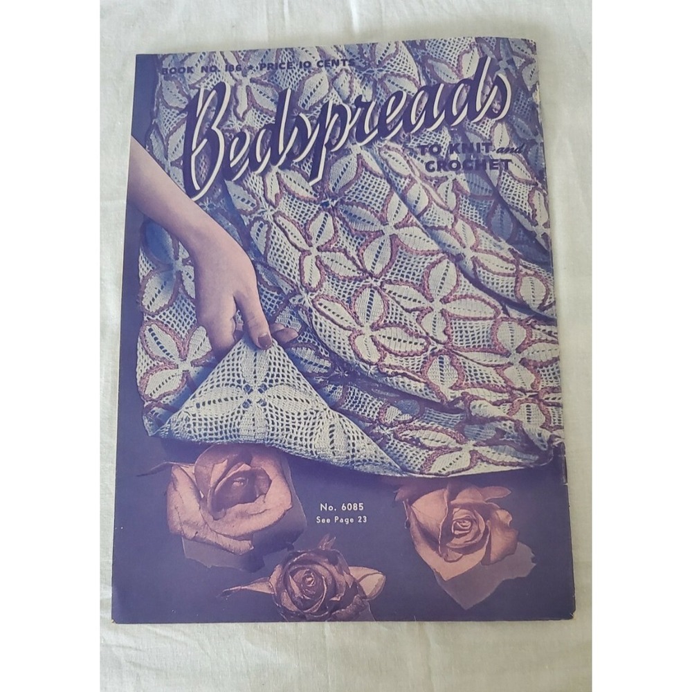 Vintage 1942 Spool Cotton Comapany bedspreads to knit and crochet magazine